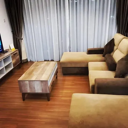 Teo Resident2Vivacity Jazz 4 Kuching Exterior photo